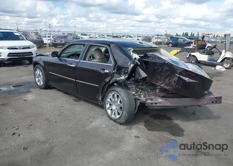 2010 Chrysler 300 Limited z USA, uszkodzony, nr VIN 2C3CA3CV9AH161712